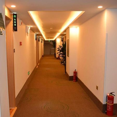 Greentree Inn Zhengzhou Xinzheng City Longhu Town Xiangyun Road Express Hotel Εξωτερικό φωτογραφία