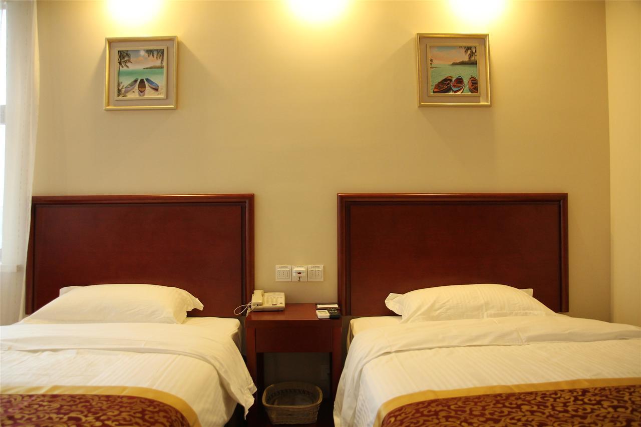 Greentree Inn Zhengzhou Xinzheng City Longhu Town Xiangyun Road Express Hotel Εξωτερικό φωτογραφία